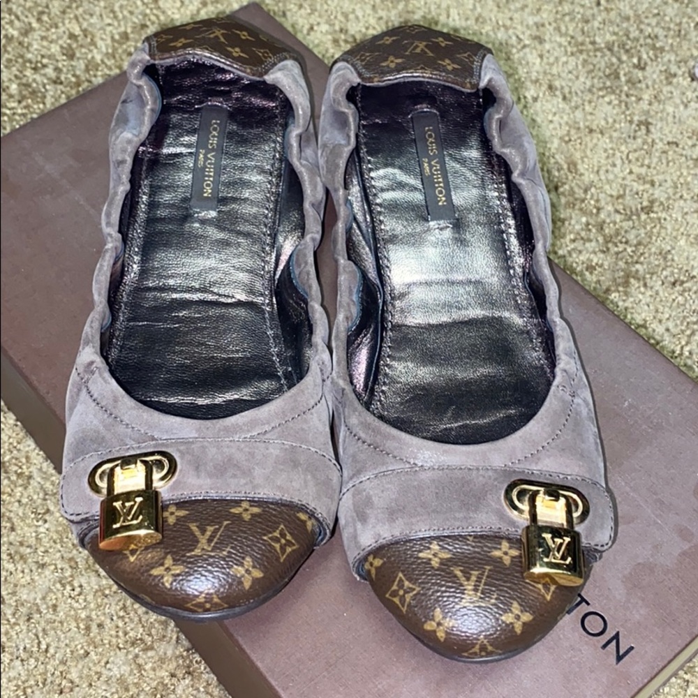 AUTHENTIC LV monogram ballet shoes